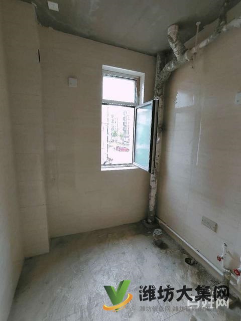 政府在哪里，房子就建在哪里。大H戶型，更名貸款，首