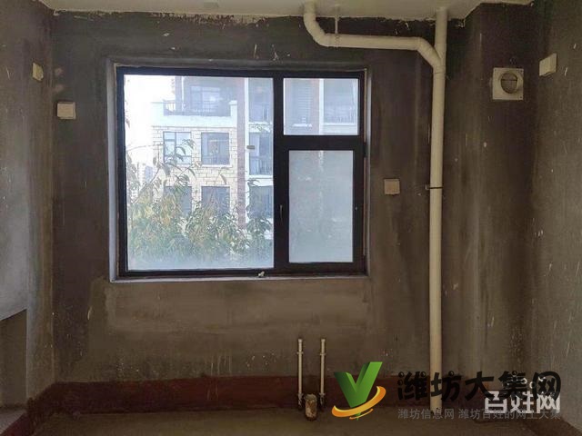 青云郡三室兩廳好房，毛培房給你更大的裝修空間，