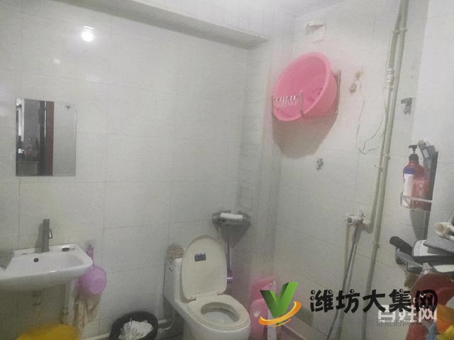 房子有證，外帶兩個超大露臺是個東山