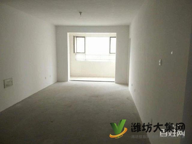 低首付 區(qū)政府近 凡爾賽麗都 客廳朝陽 新房未住