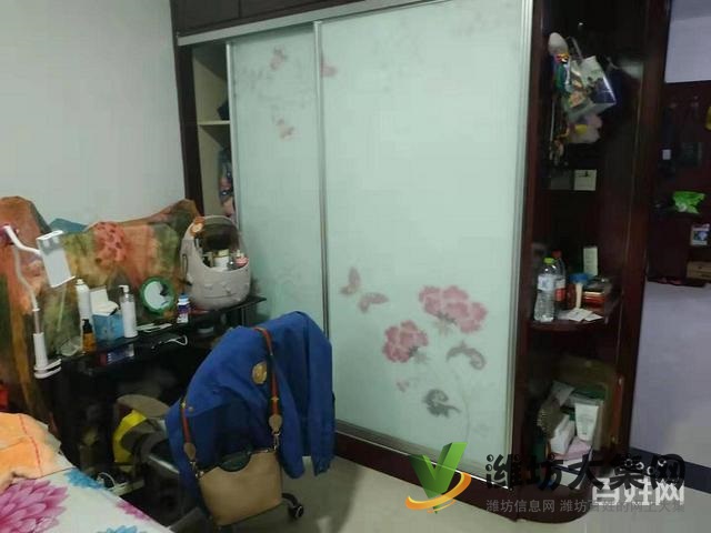 明德花園高層?xùn)|山帶大飄窗  精裝修僅售66萬