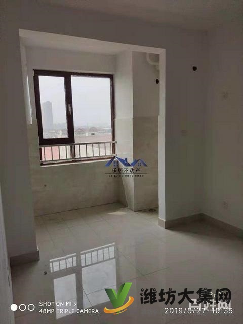 全幅元購(gòu)物中心 頤和潤(rùn)居9樓 三室南北通透戶(hù)型 帶