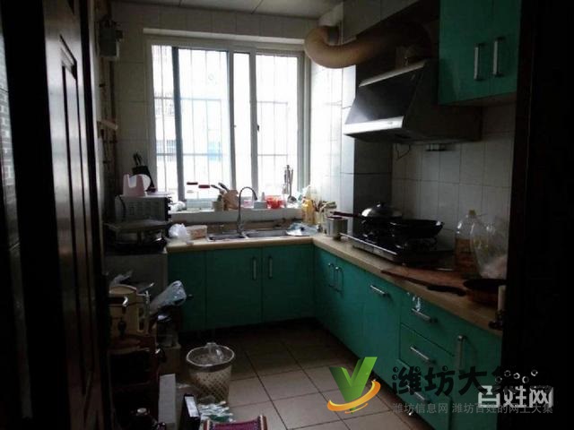 站南廣場(chǎng)多層94平精裝3室 帶超大地下室 車(chē)位 看