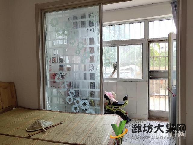 市北區(qū)中央世家3樓118平 三室兩廳 精裝 送30