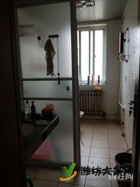 站南廣場(chǎng)多層94平精裝3室 帶超大地下室 車(chē)位 看