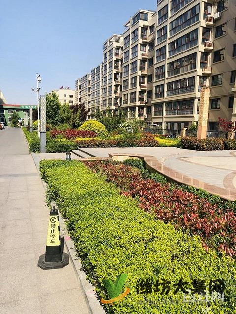 天熙苑  40萬！三室精裝 mai一層song一層