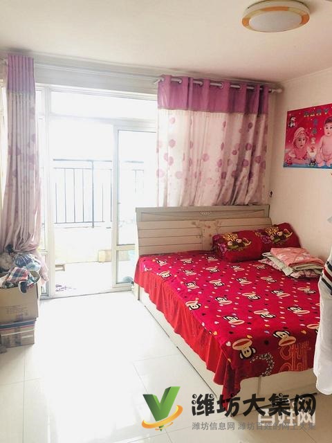 天熙苑  40萬！三室精裝 mai一層song一層