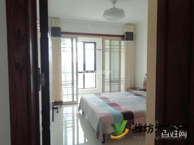 二中附近德潤綠城玉蘭園精裝三室?guī)чw樓帶儲藏室僅售1