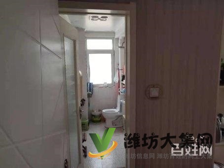 旺佳商貿(mào)成 精裝修首付12萬左右 帶所有家具家電133平頂