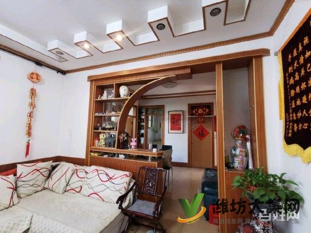 公安局家屬院 近人民醫(yī)院 多層二樓 送儲(chǔ)藏室56.