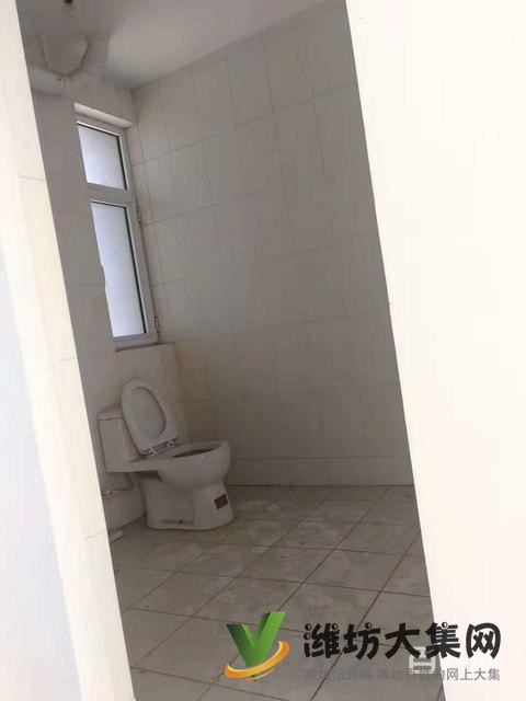 首付十萬(wàn) 買(mǎi)濰城區(qū)政府實(shí)驗(yàn)小學(xué)旁 凡爾賽麗都大三室