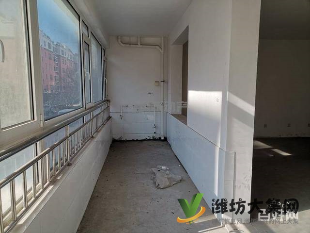 怡景花園 1.2復(fù)式328平送車庫兩個(gè) 226萬火急急新惠