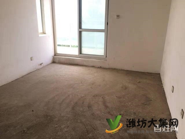 湖景龍灣 普通住宅 帶車庫(kù)帶倉(cāng)庫(kù)錦湖小學(xué)學(xué)區(qū)房