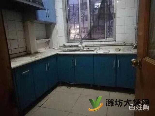 西雙合小區(qū)黃金3樓 精裝修便宜出售