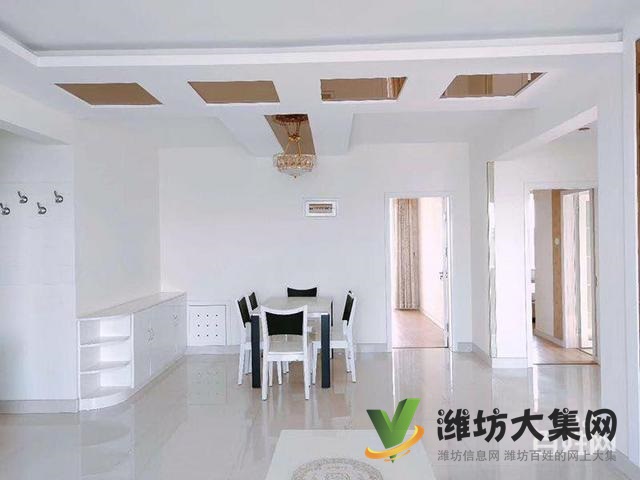 綠色生態(tài)小區(qū) 玫瑰園 三室好房送車庫(kù)儲(chǔ)藏室 看不中