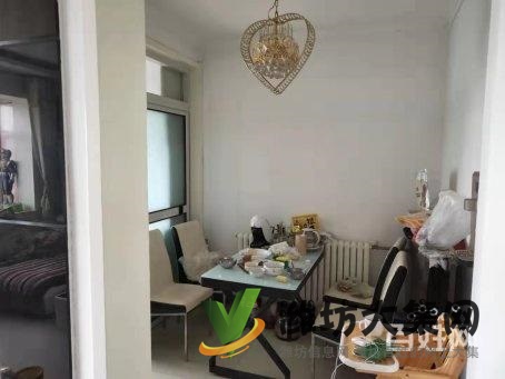 旺佳商貿(mào)成 精裝修首付12萬左右 帶所有家具家電133平頂