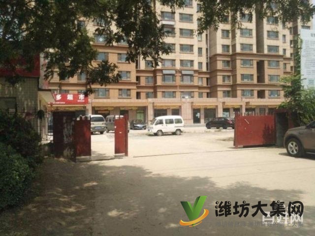 首付3萬單價4400電梯117平52萬圣菲近北京公館校近