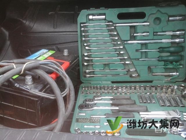 濰坊市區(qū)及周邊上門修車，道路救援，搭電拖車，換電瓶