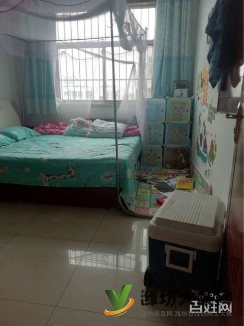 濰城區(qū)中心 東山客廳 帶大窗 全明戶型 低首付