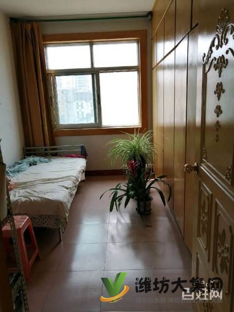 市府西院 帶附房15平,帶車位,