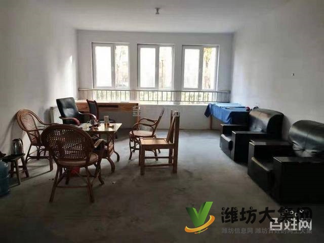 正陽花園一樓168平帶車位儲(chǔ)藏室四室南北通透105萬火急