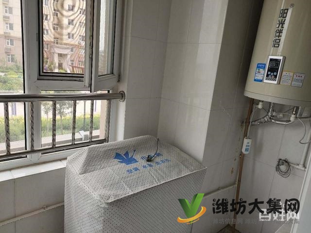 泰華附近青云潤(rùn)景園精裝2室?guī)考揖呒译娏喟胱? border=