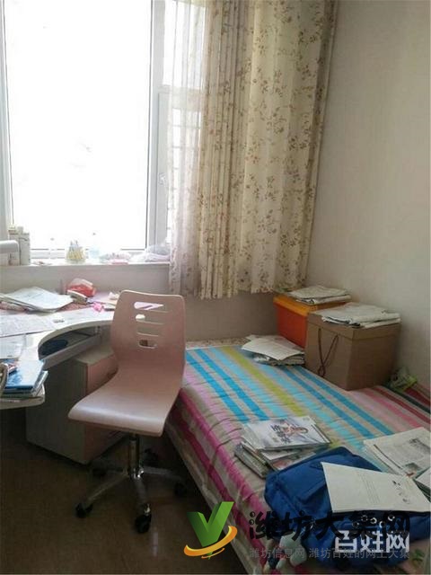 勝利街文化路東方明珠 豪裝三室 拎包入住 中間樓層