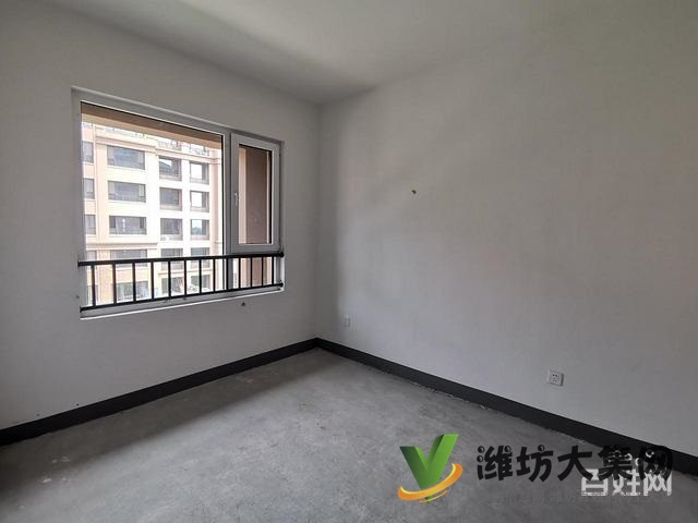 金諾無(wú)虛假壽光二中旁德潤(rùn)綠城丹桂園電梯洋房四室送車