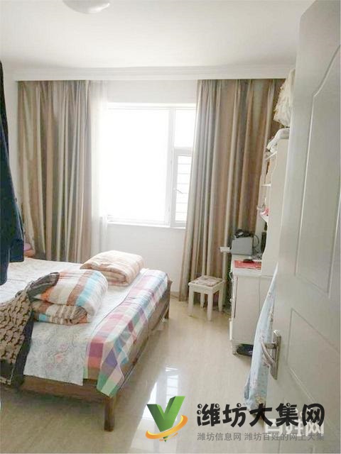 勝利街文化路東方明珠 豪裝三室 拎包入住 中間樓層