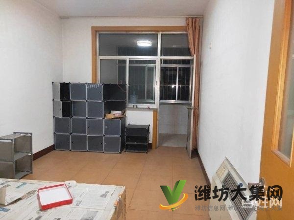 一實(shí)小近佳樂(lè)家 城市經(jīng)典旁 帶車(chē)庫(kù)有地下室 家具家