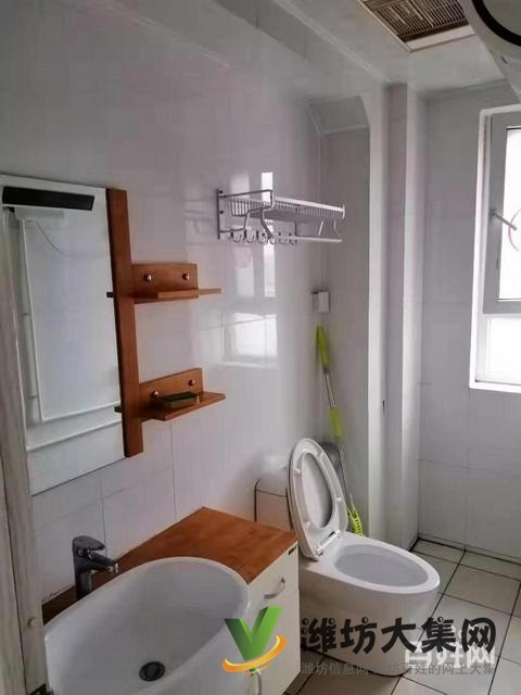 大華中央城豪華裝修3室?guī)У叵麓筌?chē)庫(kù)家具家電齊全三塊空調(diào)