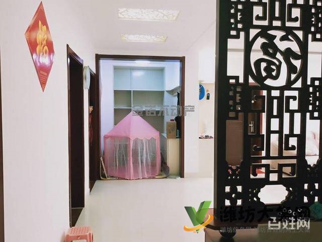 巴龍國(guó)際北區(qū)3室5樓136平 精裝修家具家電齊全拎包入住