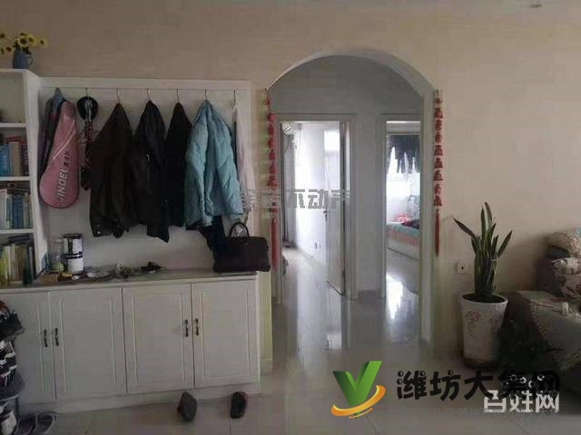 豪苑花園 *好樓層 精裝大三室 81萬帶儲(chǔ)藏室 契稅滿二