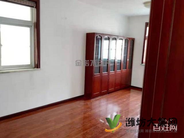 巴龍國際北區(qū)163平精裝大三室可改四室97萬帶車庫儲(chǔ)藏室