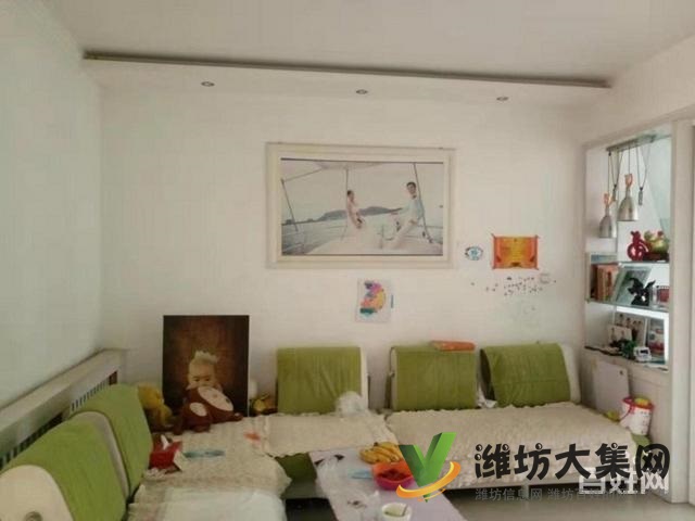 秋實(shí)小區(qū) 精裝 好樓層 適合老年人居住 帶車庫僅售