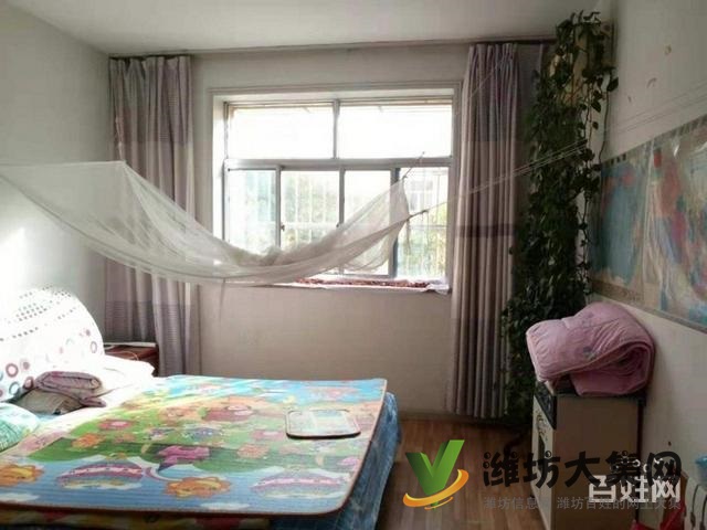 秋實(shí)小區(qū) 精裝 好樓層 適合老年人居住 帶車庫僅售