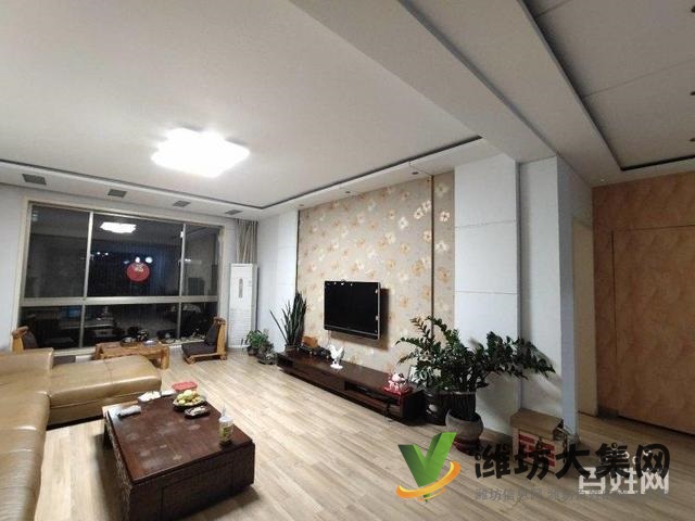 精裝好房 青云花園4樓 大H戶型 三室兩廳兩衛(wèi) 精裝 車庫