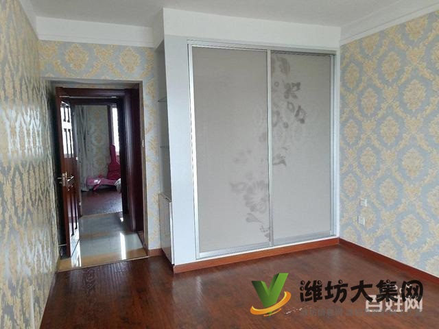 市北區(qū)好房 頂層復(fù)式 230平 六室四廳三衛(wèi)精裝未