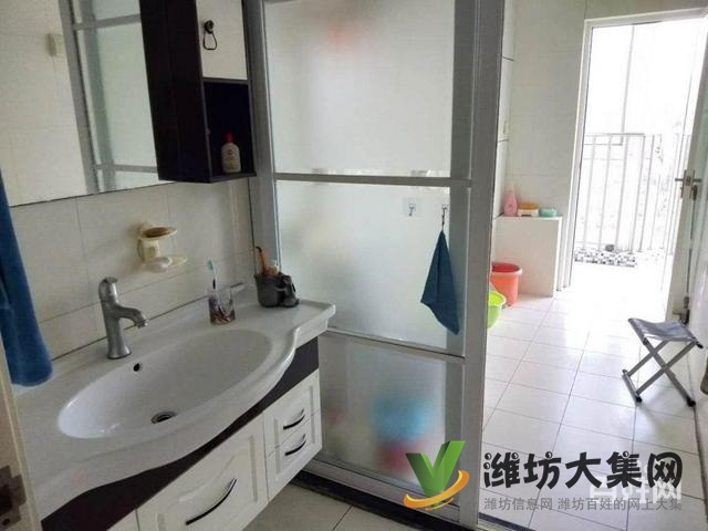 北關(guān)小 學近小高層6樓124平三室朝陽精裝未住出稅