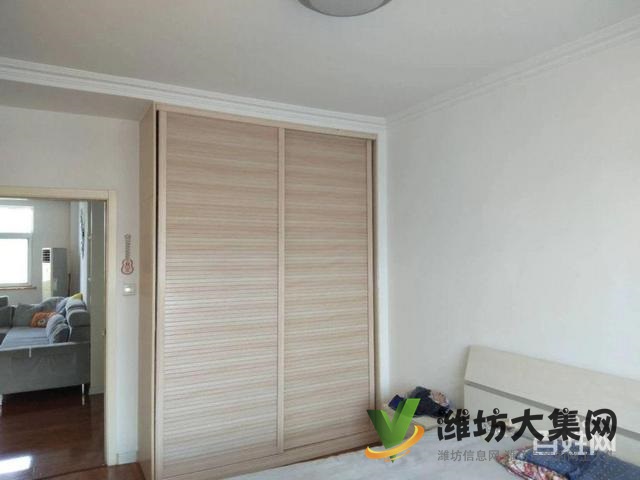 北關(guān)小 學近小高層6樓124平三室朝陽精裝未住出稅