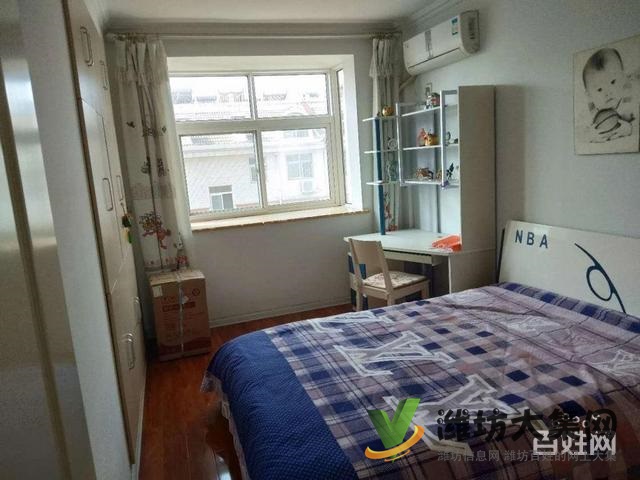 北關(guān)小 學近小高層6樓124平三室朝陽精裝未住出稅