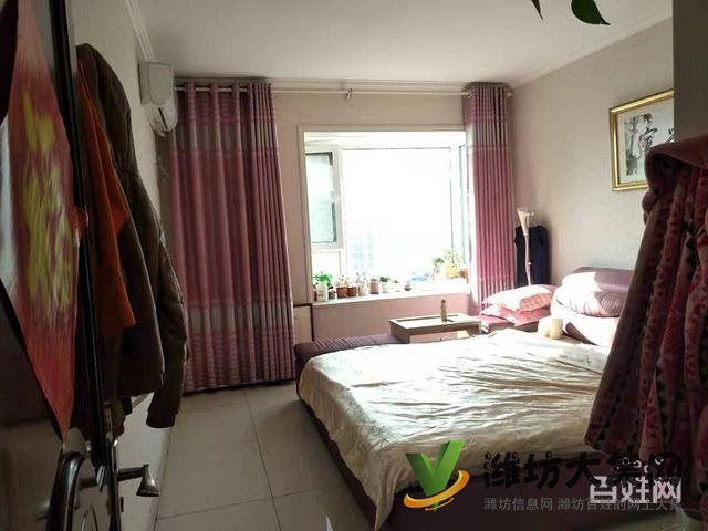 巨能嘉園 精裝修 16樓137平帶儲(chǔ)藏室 99.8萬