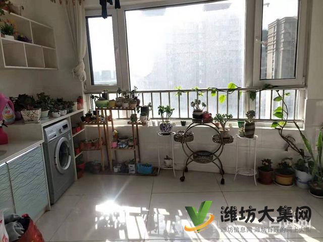 巨能嘉園 精裝修 16樓137平帶儲(chǔ)藏室 99.8萬