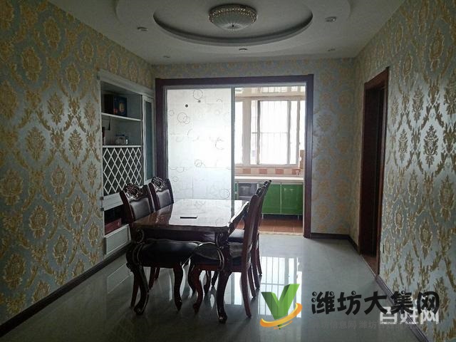 市北區(qū)好房 頂層復(fù)式 230平 六室四廳三衛(wèi)精裝未