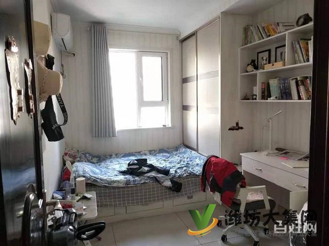 巨能嘉園 精裝修 16樓137平帶儲(chǔ)藏室 99.8萬