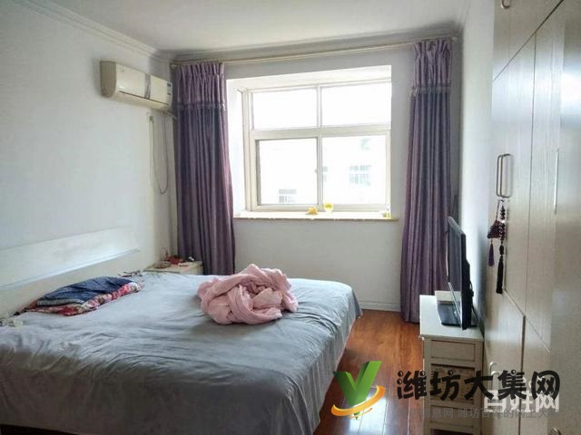 北關(guān)小 學近小高層6樓124平三室朝陽精裝未住出稅