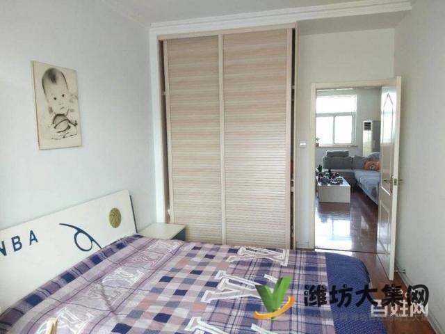 北關(guān)小 學近小高層6樓124平三室朝陽精裝未住出稅