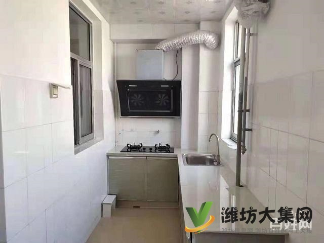 前姚小區(qū)4樓 精裝修便宜出售拎包入住