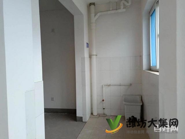 興華*/** 青云花園 三室兩室大H戶型毛坯房帶車