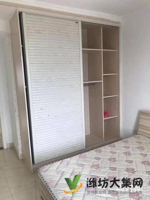 渤景灣3室2廳 精裝修配置齊全干凈衛(wèi)生拎包入住